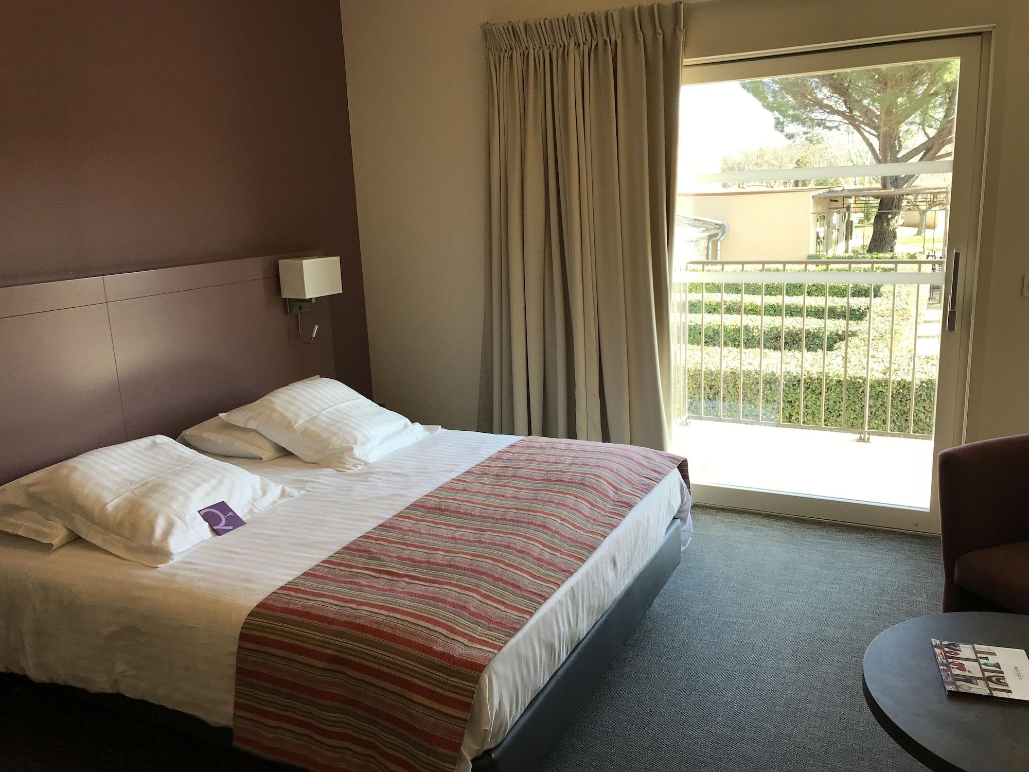 Mercure Aix-En-Provence Sainte-Victoire Châteauneuf-le-Rouge Exteriör bild