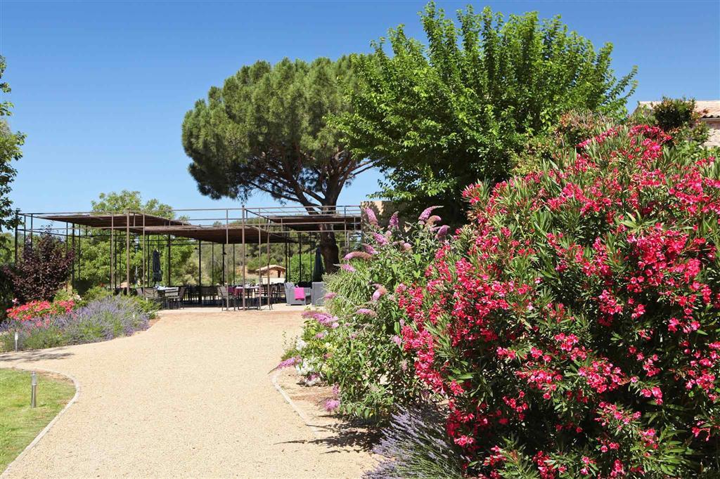 Mercure Aix-En-Provence Sainte-Victoire Châteauneuf-le-Rouge Exteriör bild
