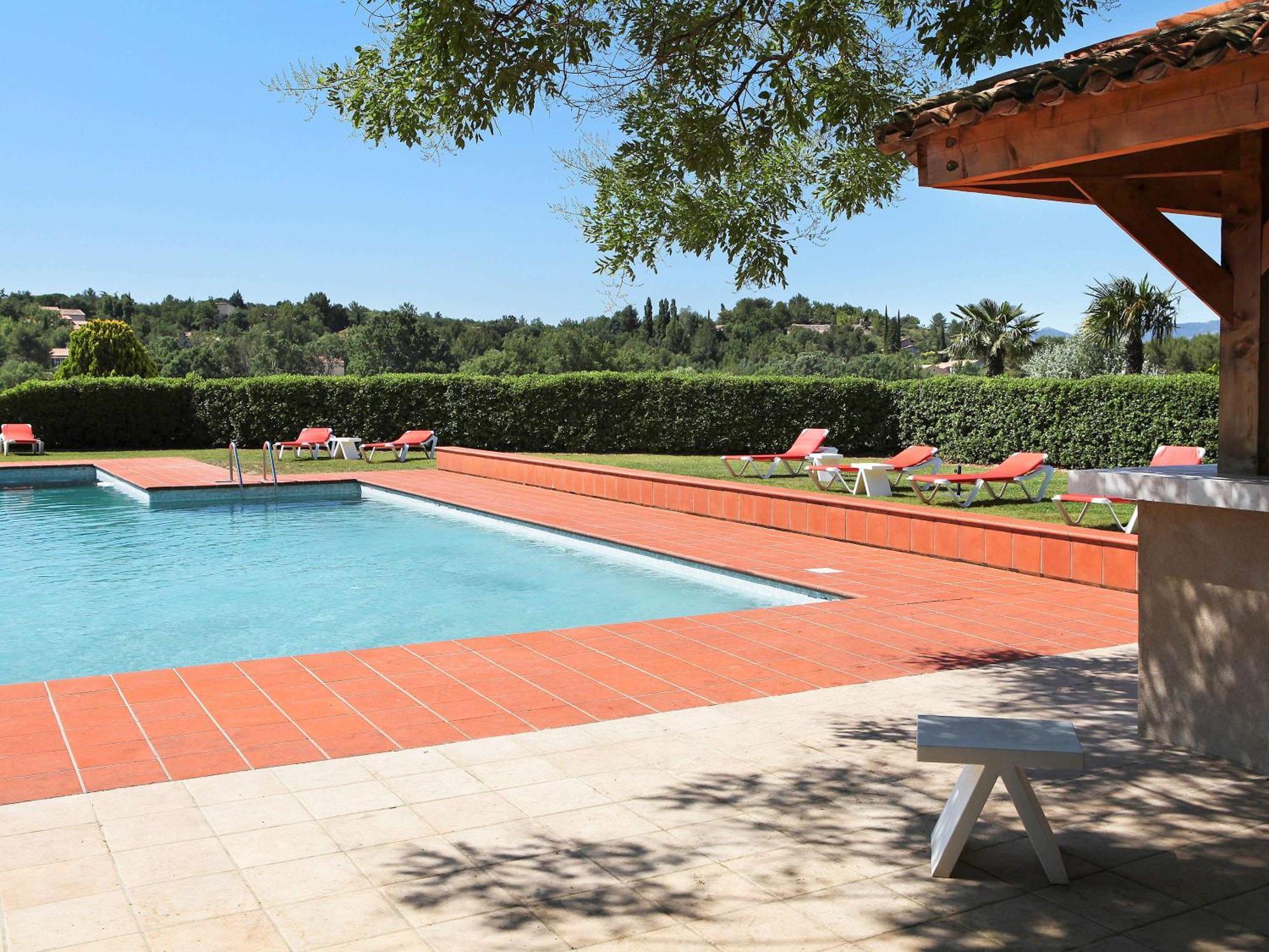 Mercure Aix-En-Provence Sainte-Victoire Châteauneuf-le-Rouge Exteriör bild