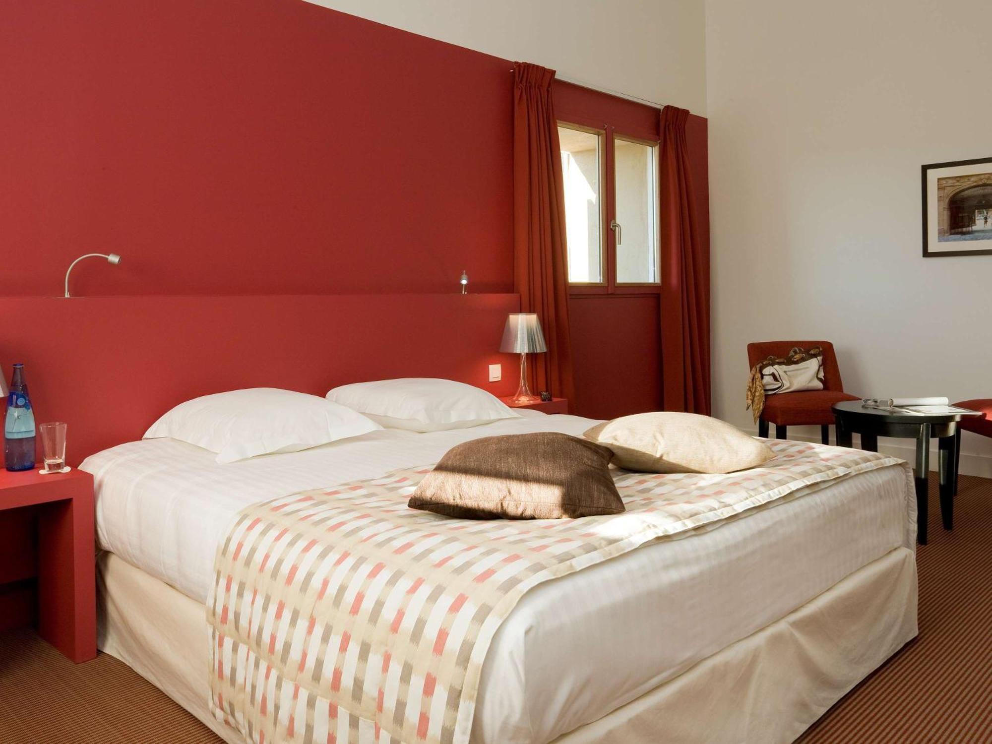 Mercure Aix-En-Provence Sainte-Victoire Châteauneuf-le-Rouge Exteriör bild